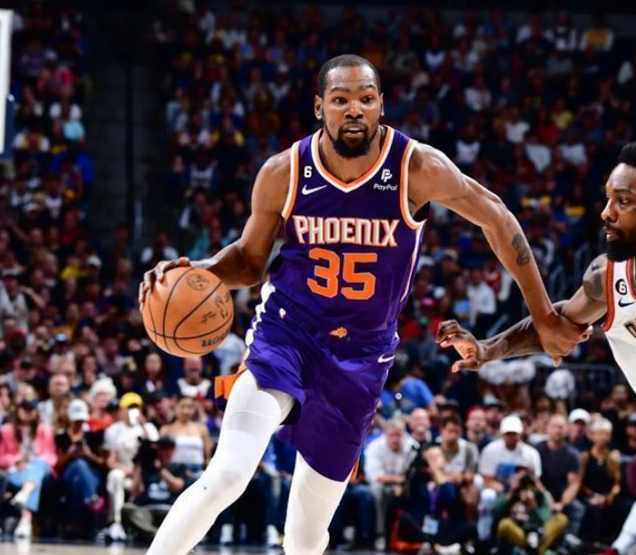 爱游戏网址 -关于关键时刻欧篮联传出新动向，芝加哥公牛战术微调，管理层表态——更衣室稳定，资深球员宣示担当的信息