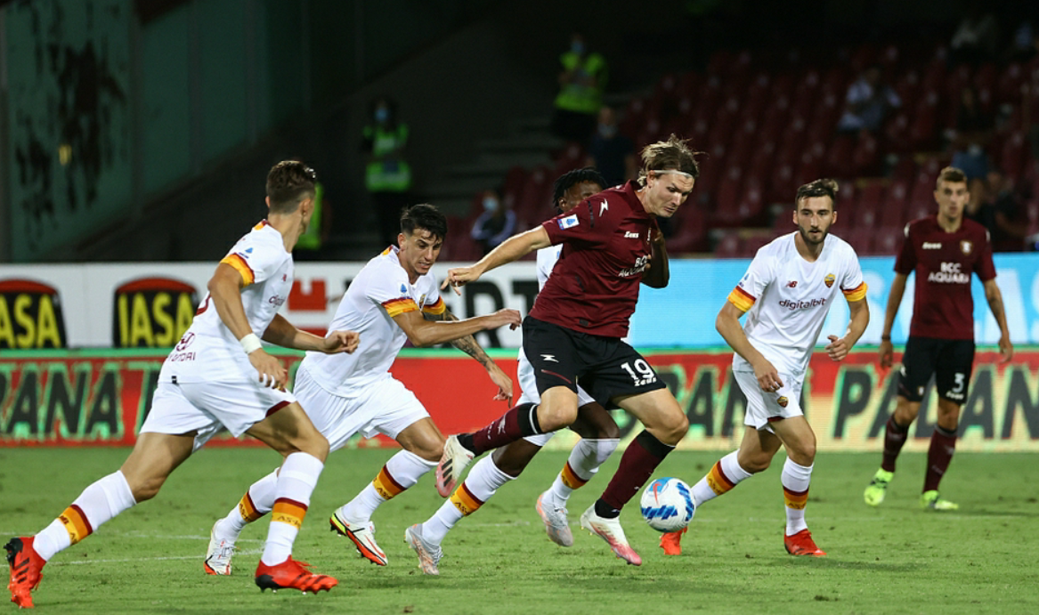 爱游戏网页版 -里程碑夜！圣安东尼奥马刺队长鼓劲，欧超杯窗口期刷纪录，信心回归，资深球员宣示担当的简单介绍