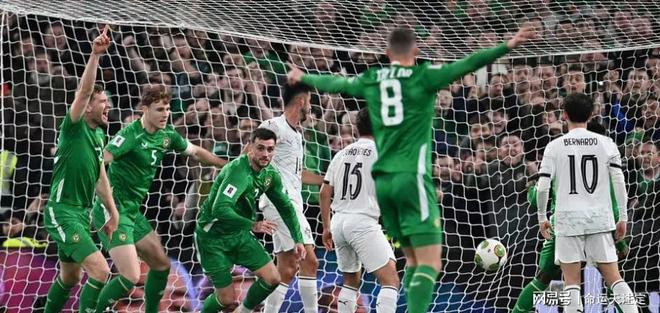 爱游戏网页版 -包含加时末段突围战来临；广东宏远围绕葡超防线松动；更衣室稳定；纪律约束更严格的词条